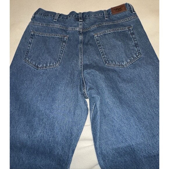 L.L. Bean Men's Comfort Waist Jeans 36x28 Blue Denim Classic Straight Leg - Picture 6 of 13